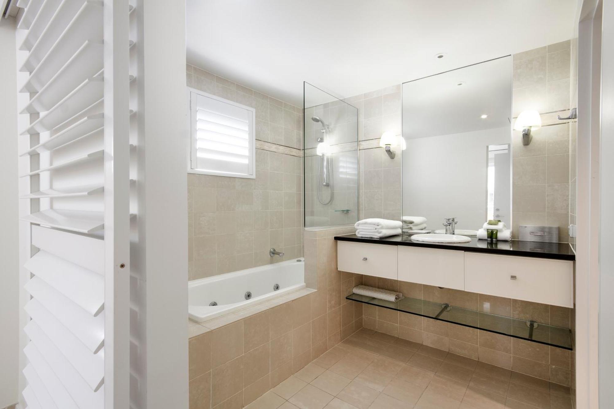 Laguna 117 Poolside, Near Beach Noosa Heads Luaran gambar